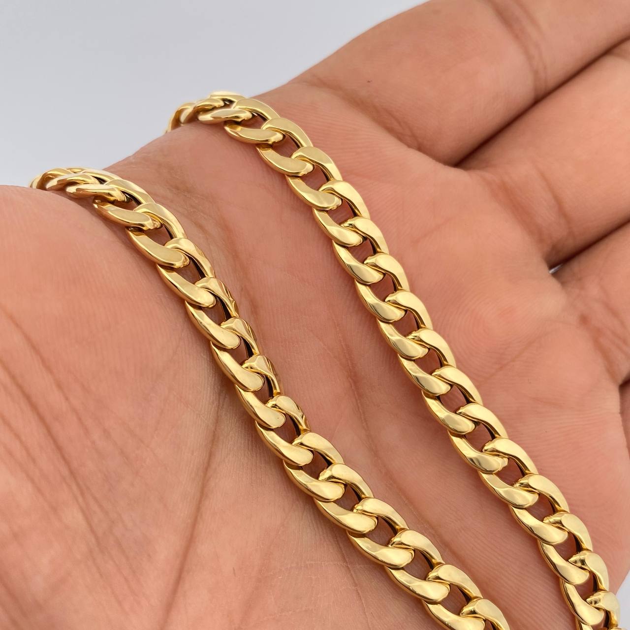 Cuban Links 14.6gr / 23.6in / +1 18K Gold &