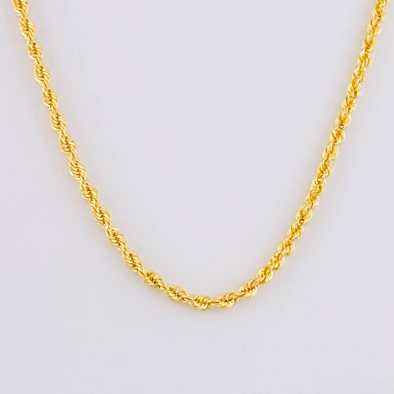 Cadena Lazo 2.15g / 24 in / 1.6mm Oro Amarillo 18K