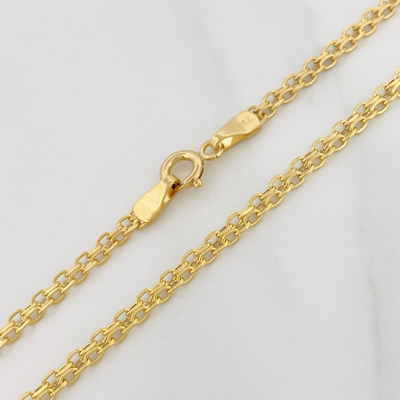 Cadena China 3.45g / 24 in / 2.12mm Oro Amarillo 18K