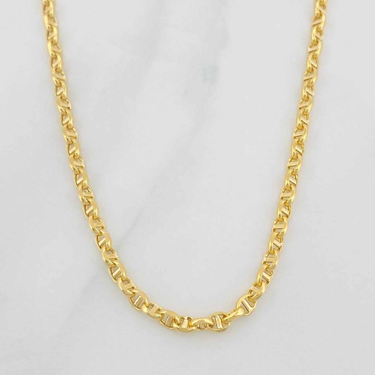 Cadena Escalera Volga 5.3g / 24 in / 2.9mm Oro Amarillo 18K