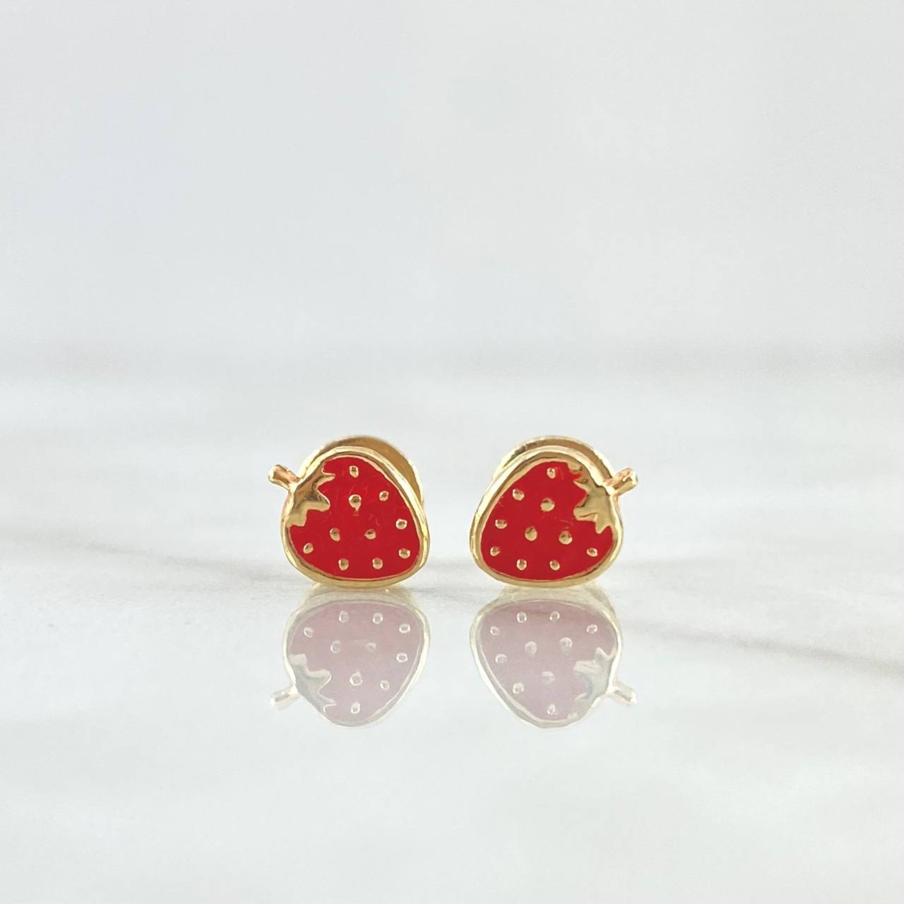 Strawberry Stud Earrings 0.6gr / 18K Yellow Gold