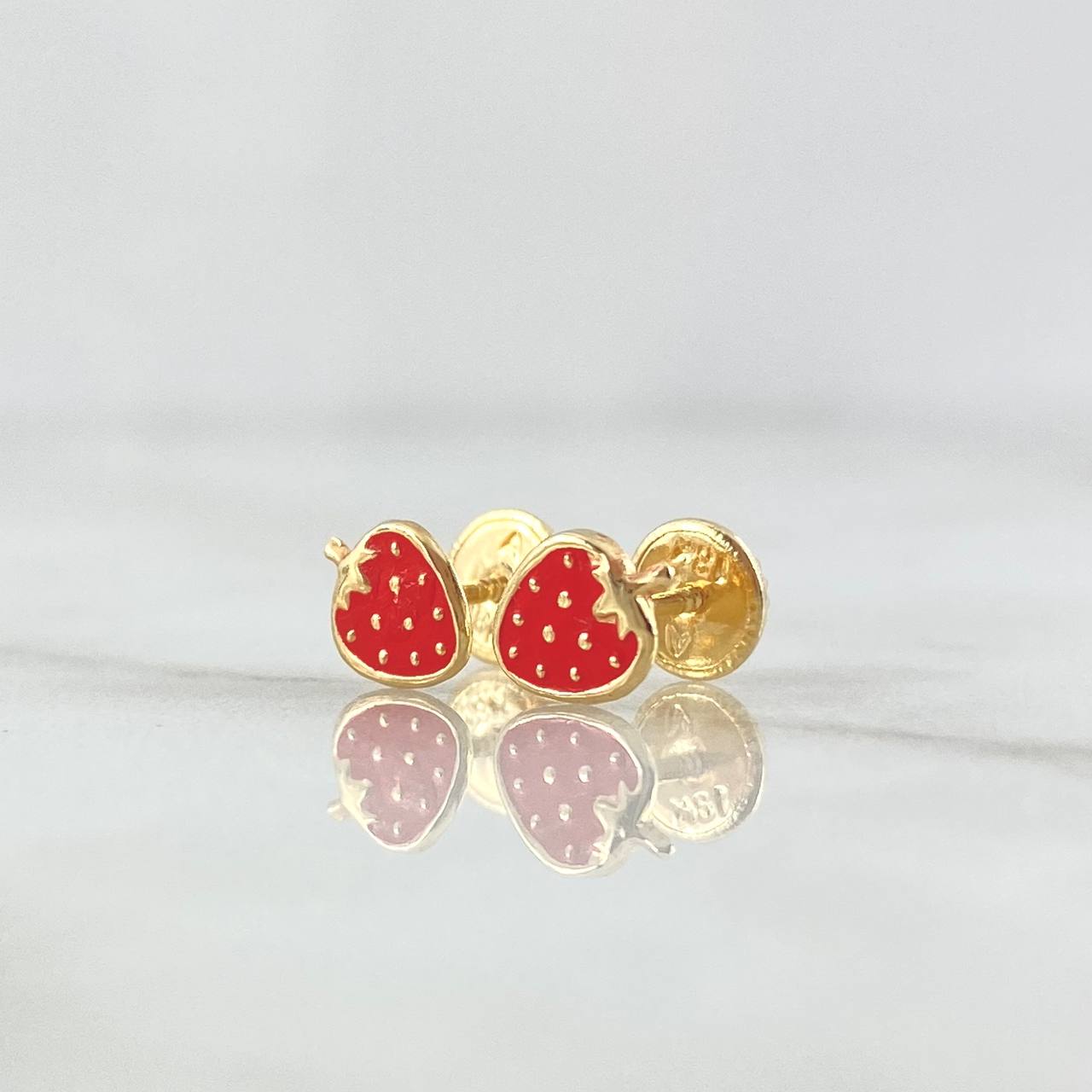 Strawberry Stud Earrings 0.6gr / 18K Yellow Gold