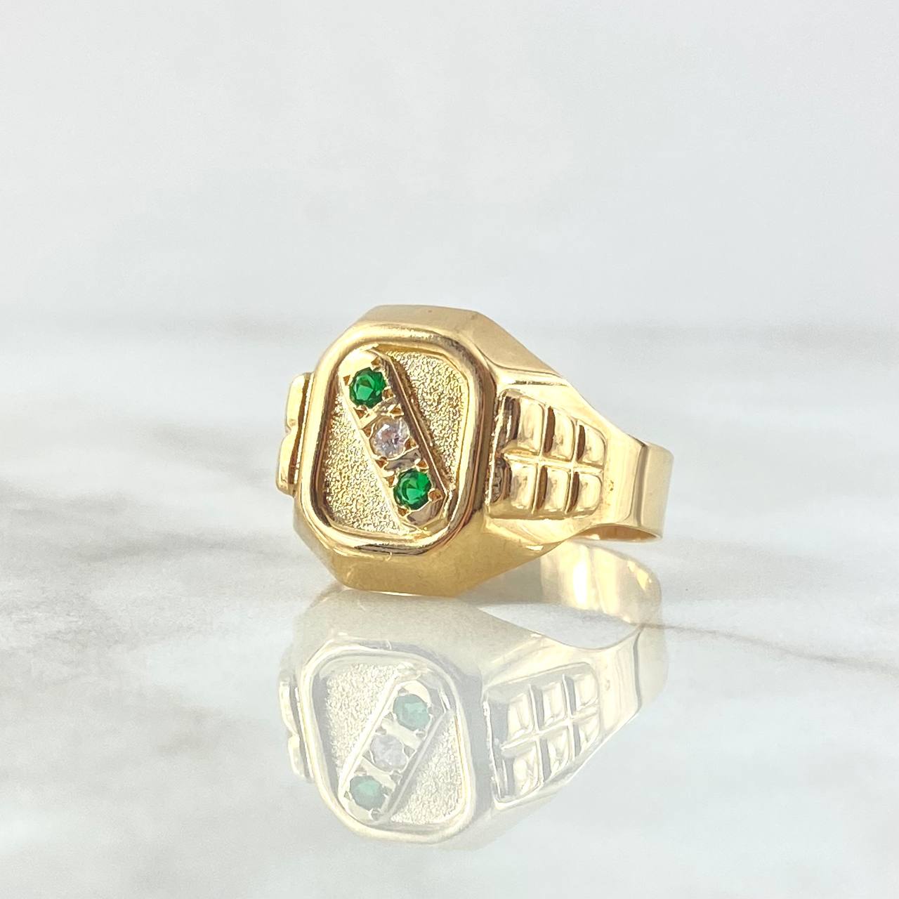 Anillo Sello Trinity 4.25gr / T9 1/2 / Oro Amarillo 18K