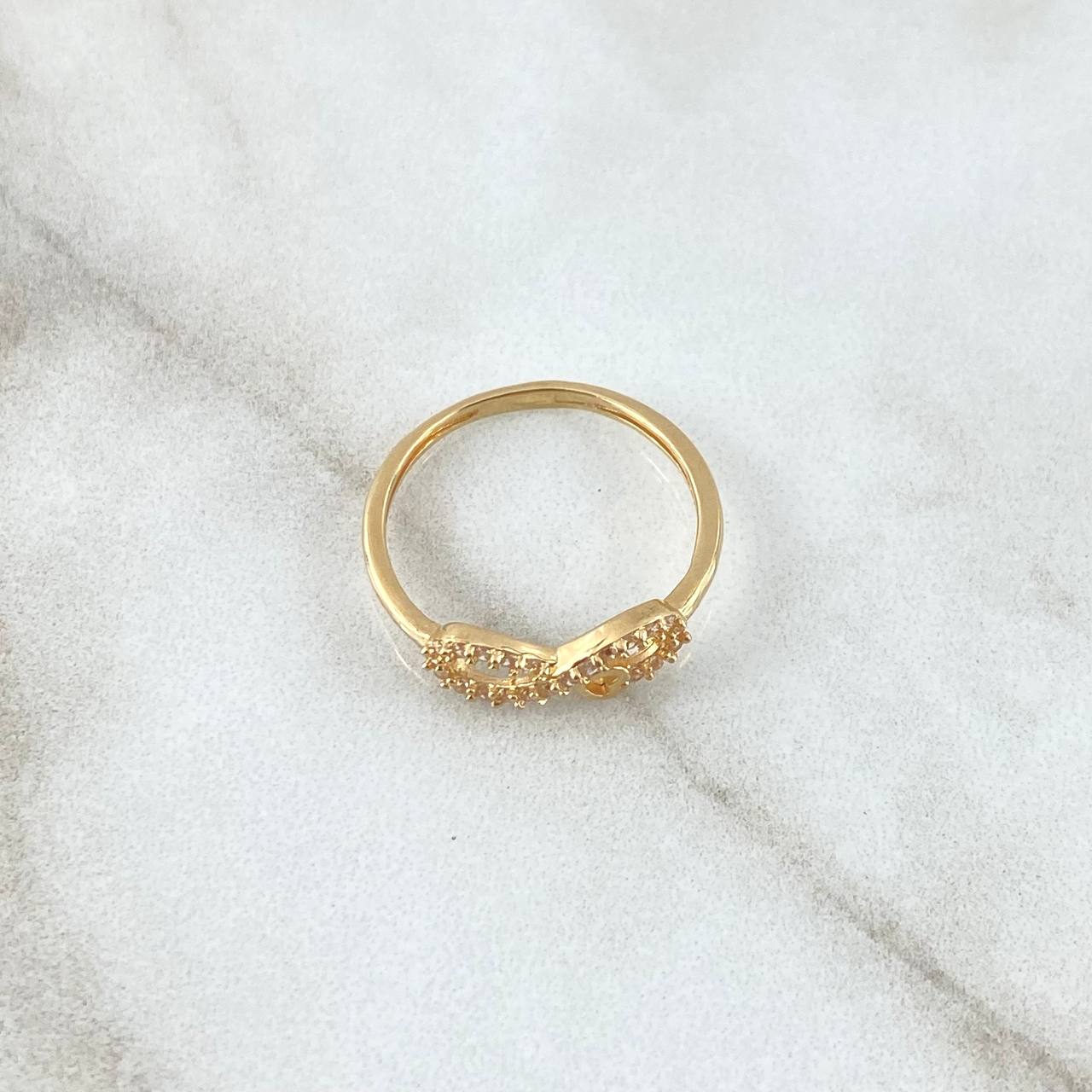 Infinity Heart Ring 1.65gr / Size 9 / White Zircons 18K Yellow Gold