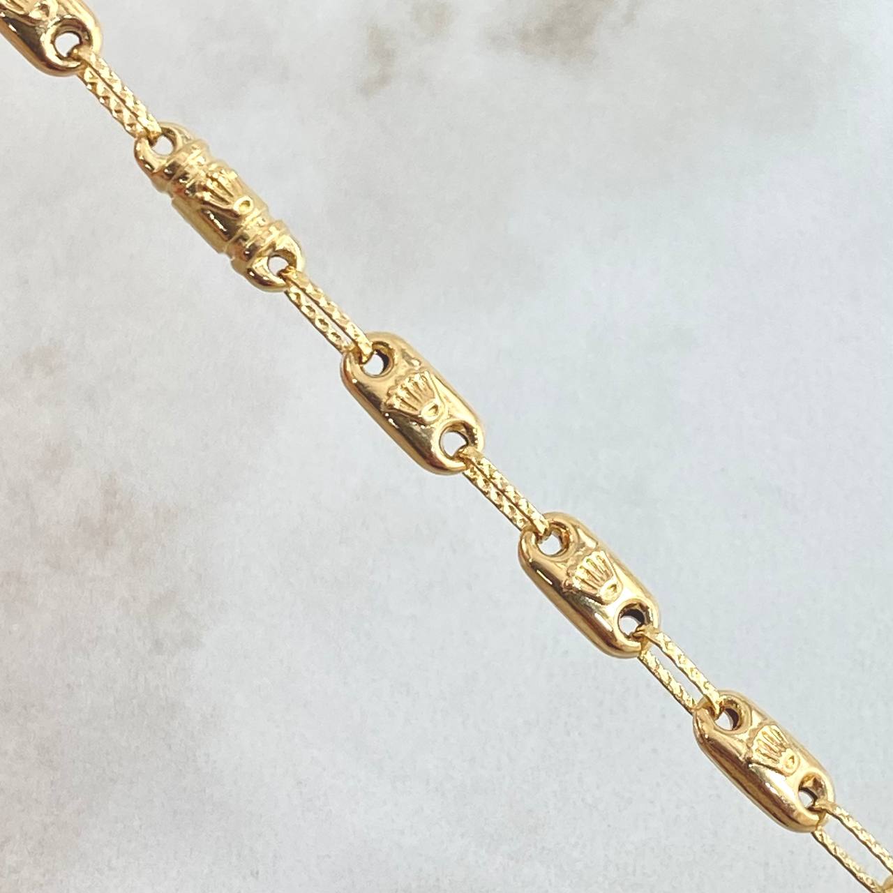 Rustic Crown Bracelet 5.05gr / 22cm / 18K Gold *