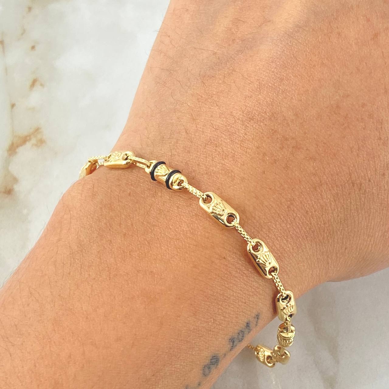 Rustic Bracelet Crown 5.1gr / 21cm / 18K Gold *