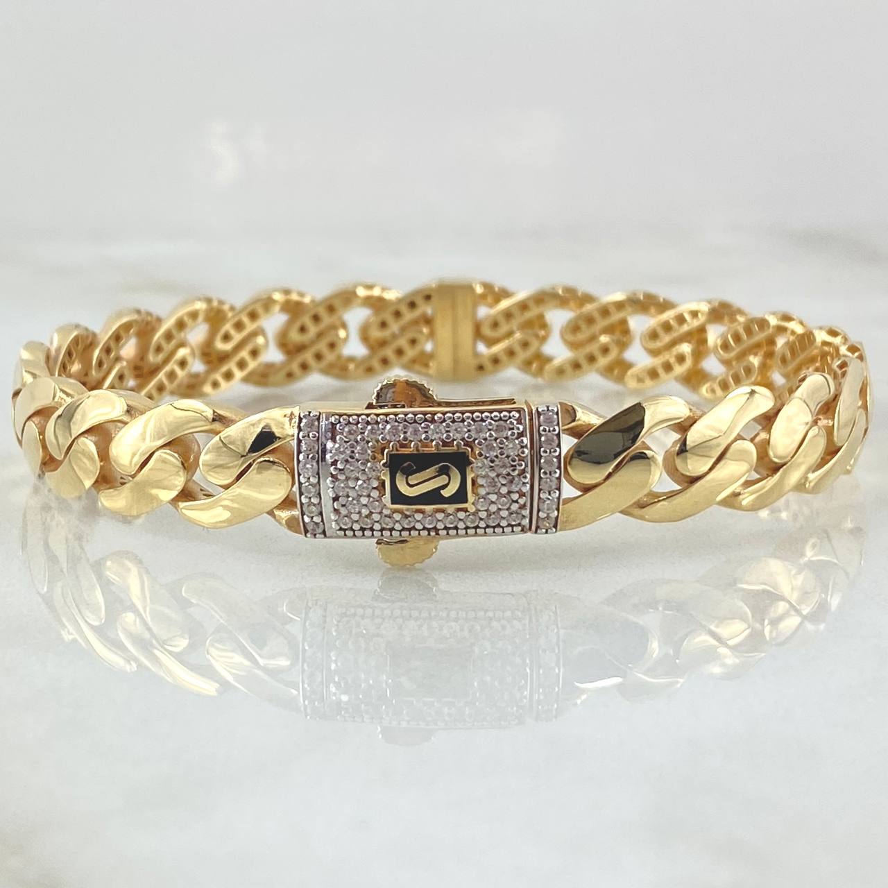 Cuban Link Bracelet 17.75gr / 17cm / +4 18K Gold *