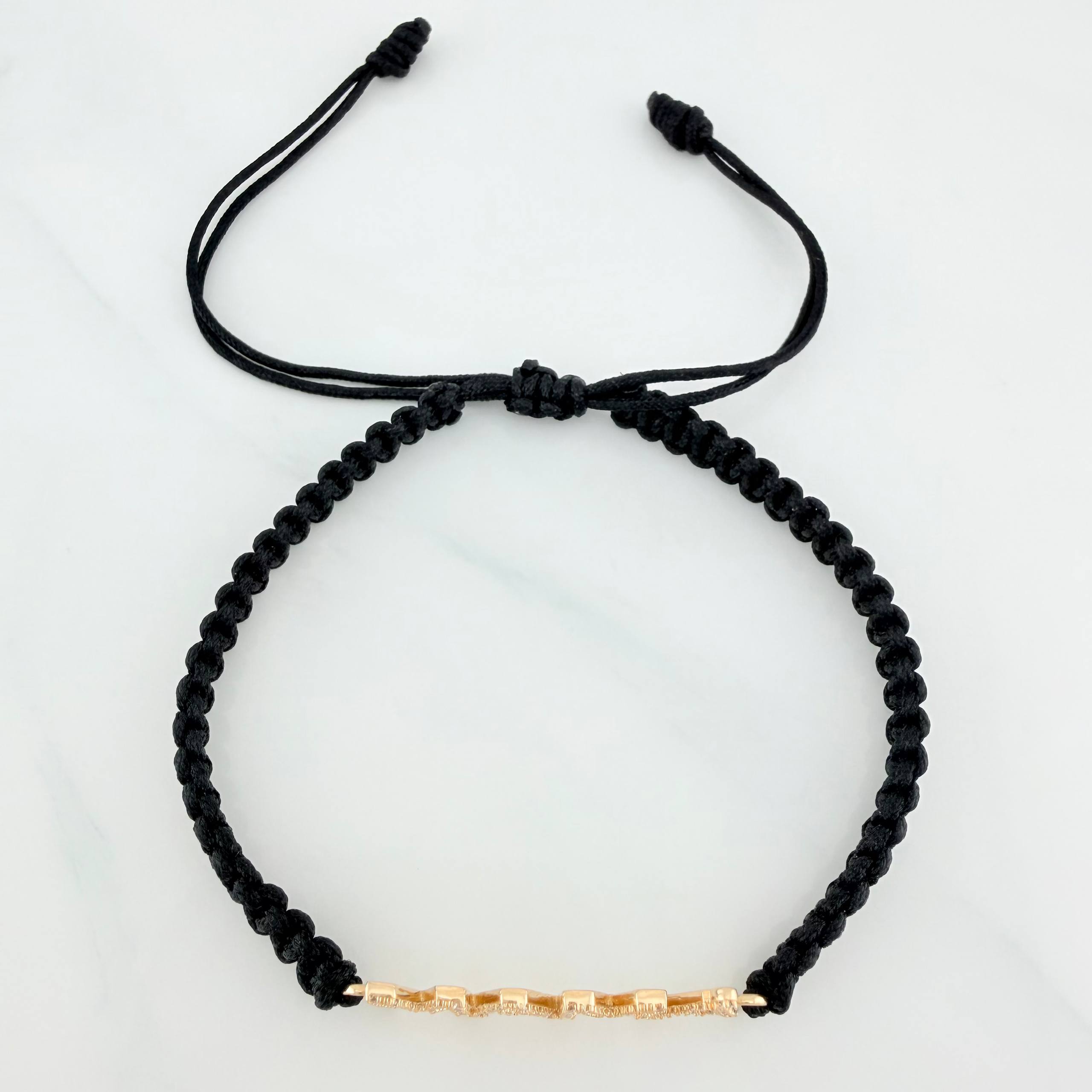 Pulsera Tejida Negra Mamá Oro Amarillo 18K