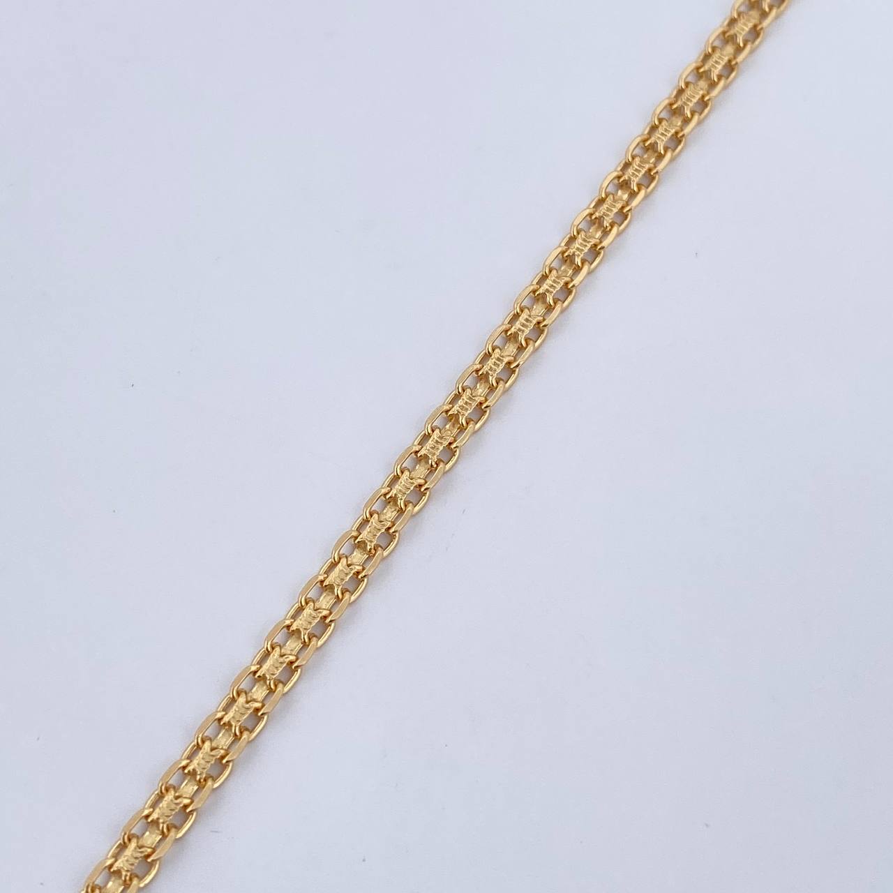 Bismark Bracelet 4.2gr / 18.9cm / 2.8mm Yellow Gold +0 18K &