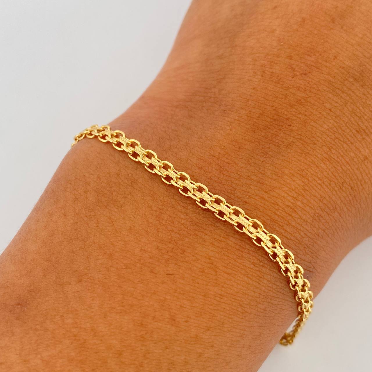 Bismark Bracelet 4.2gr / 18.9cm / 2.8mm Yellow Gold +0 18K &