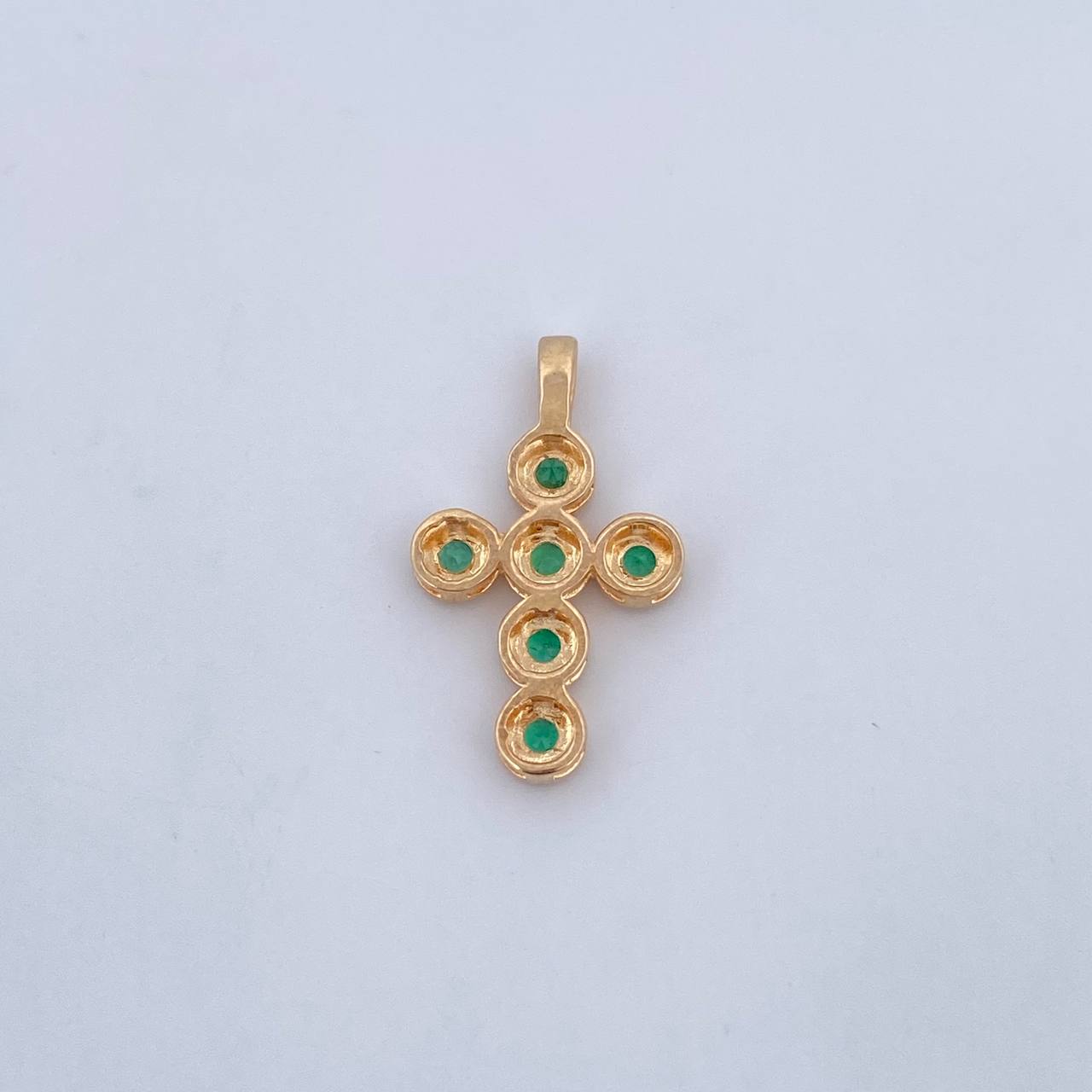 Dije Cruz Tupida 2.45gr / 2.4cm / Esmeraldas 80 Pts Oro Amarillo 18K (Joya) &