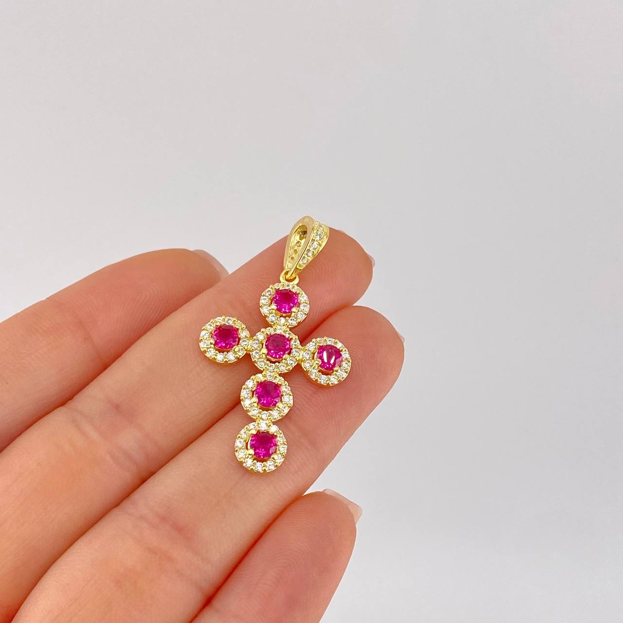 Pendant Dense Cross 3.9 g / 1 1/2 in Yellow Gold 18K