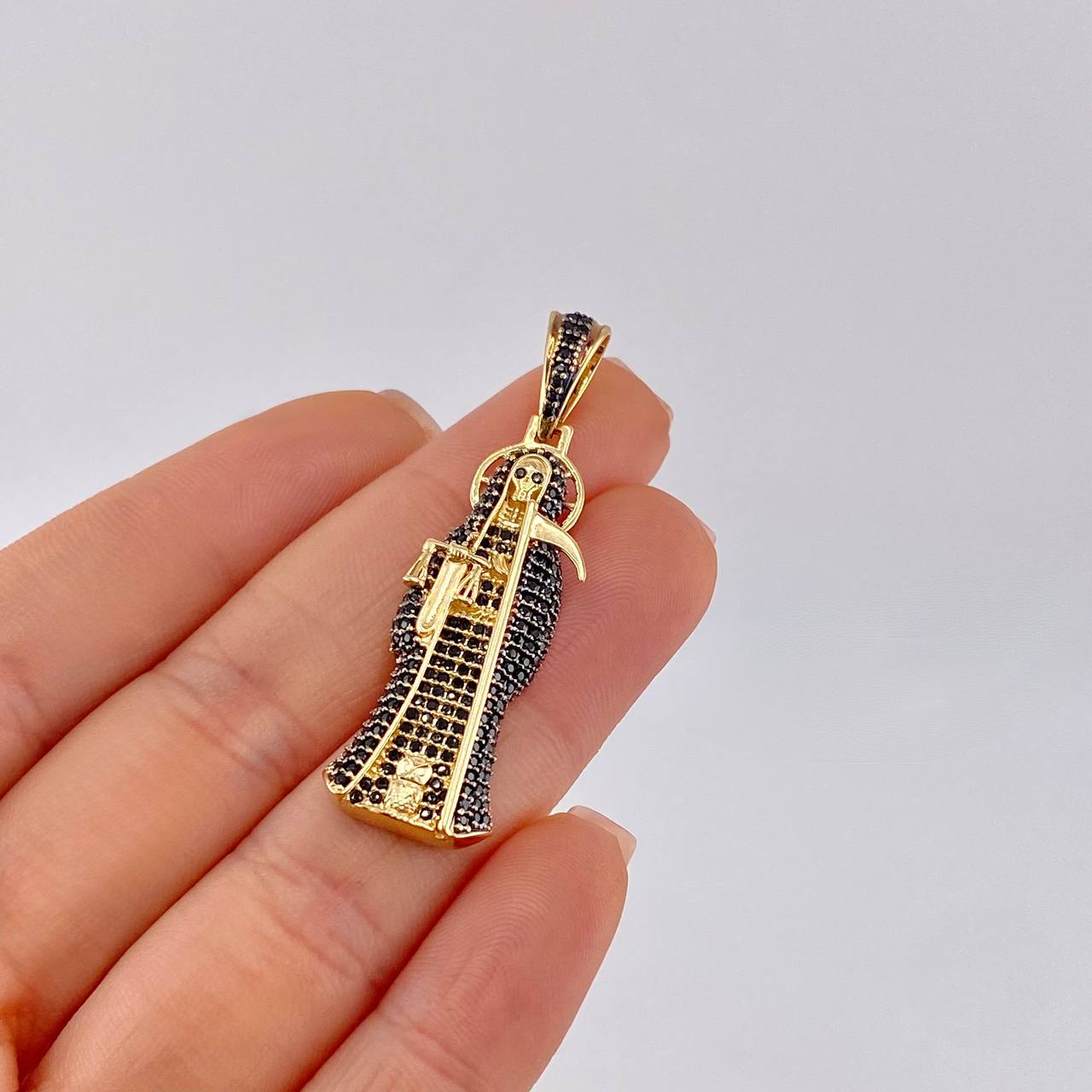 Dije Santa Muerte 7.05 g / 1 3/4 in Oro Amarillo 18K