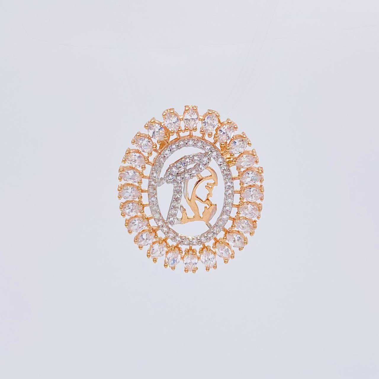 Pendant Virgin Mary 2.8 g / 1 in 18K Rose Gold