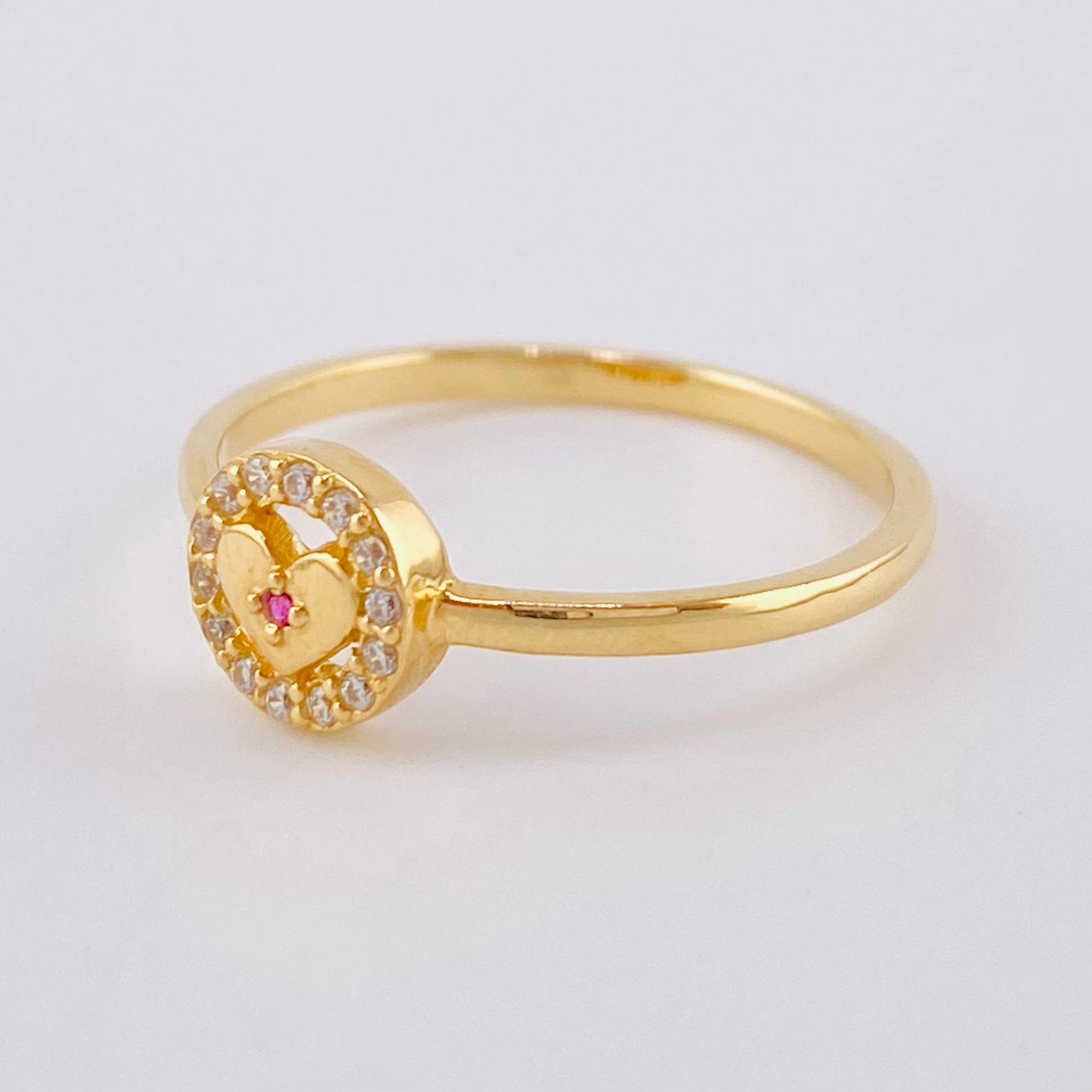 Anillo Aro Corazón Central 2.15 g / T8 Oro Amarillo 18K