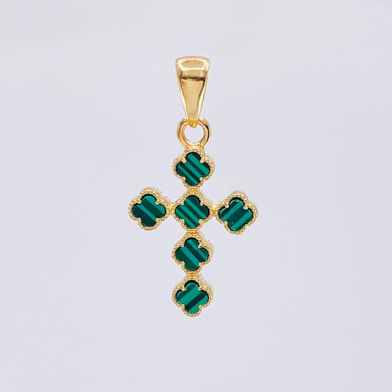 Dije Cruz Trebol 3.15 g / 1 1/4 in Oro Amarillo 18K