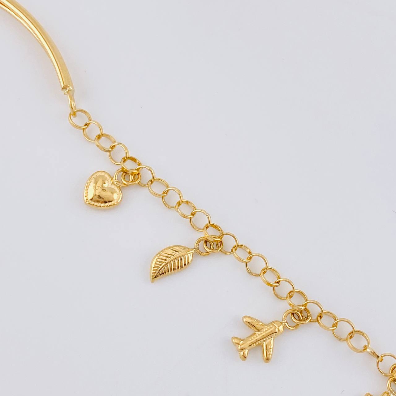 Pulso Roll On Casandra 4.3 g / 7 in / 3.3 mm Oro Amarillo 18K