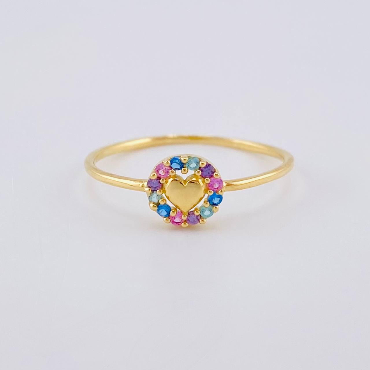Anillo Circulo Corazon 1.05 g / T7 3/4 Oro Amarillo 18K