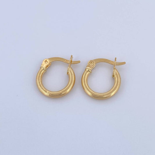Candongas Juli 1.2gr / 1.5cm / Rayadas Oro Amarillo 18K &