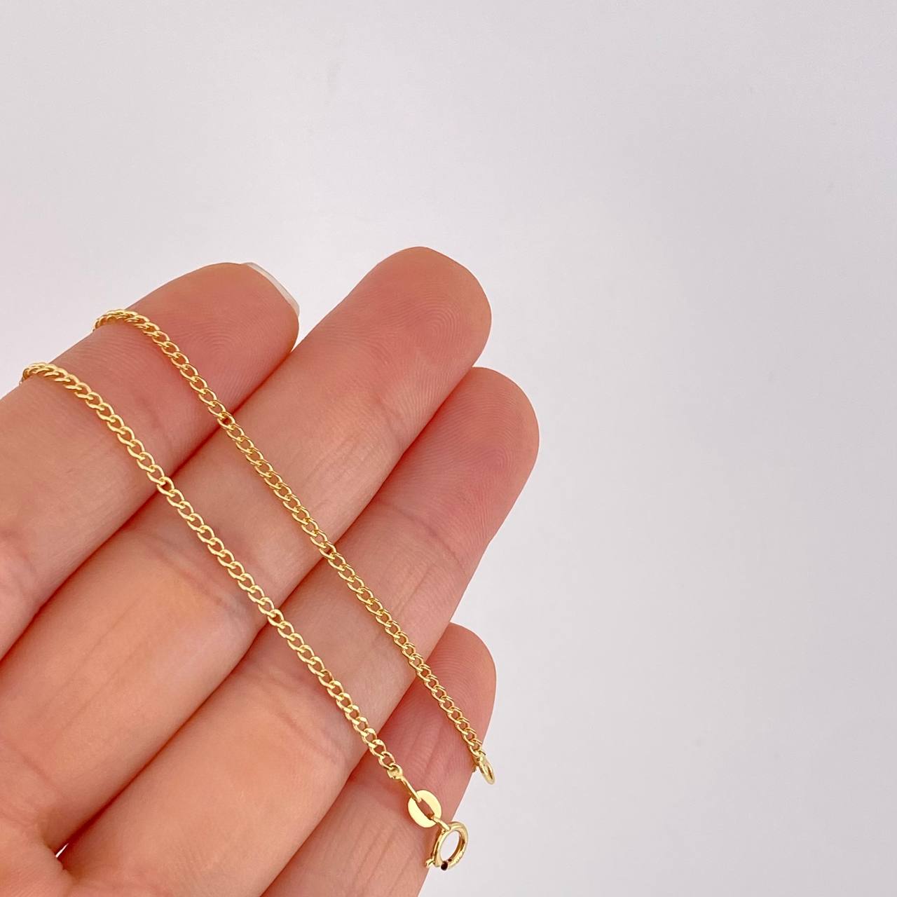 Cadena Cubana 2.1g / 24 in / 2mm Oro Amarillo 18K
