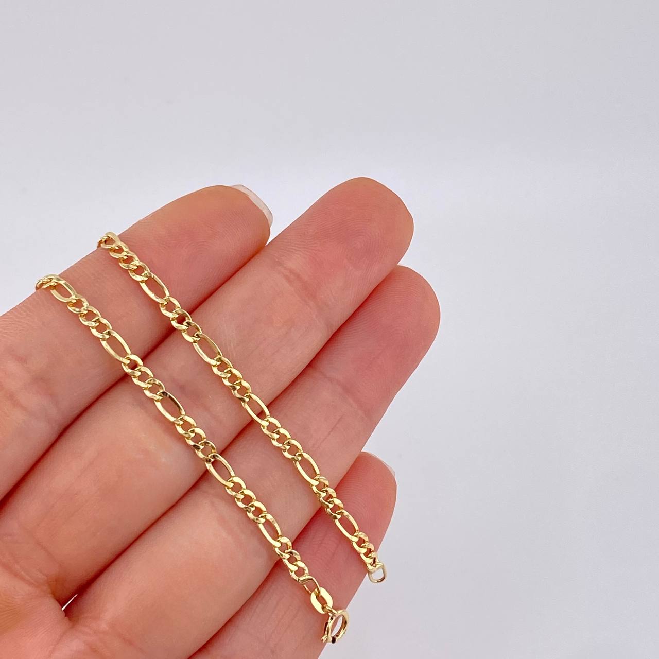 Cadena Figaro 7.8g / 24 in / 4.3mm Oro Amarillo 18K