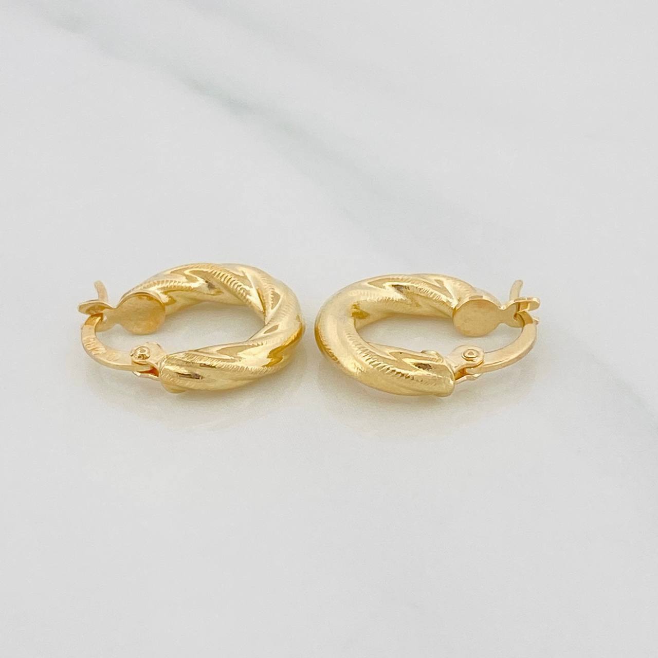 Candongas Gala 1.8g / 1/2 in Oro Amarillo 18K