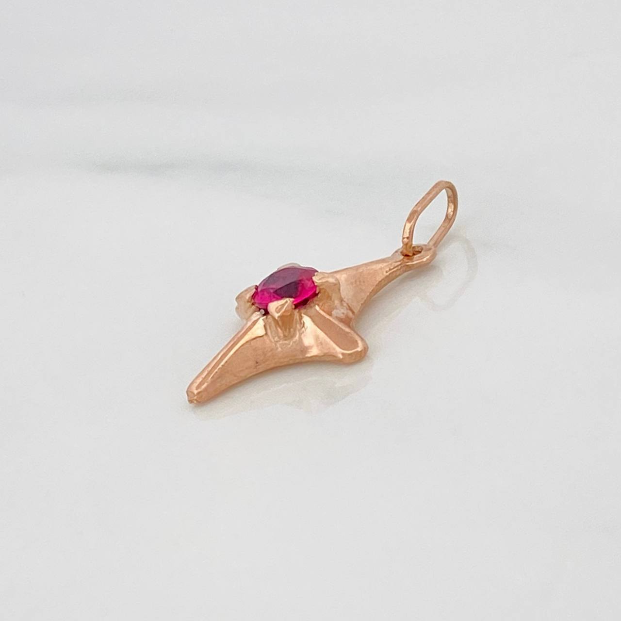 Dije Estrella Cardinal 1.35g / 1 in Oro Rosa 18K