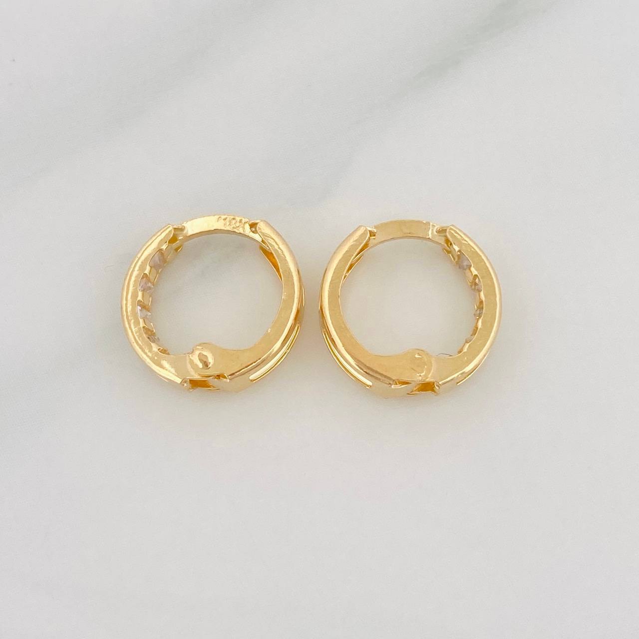 Candongas Carril 1.15g / 1/2 in Oro Amarillo 18K