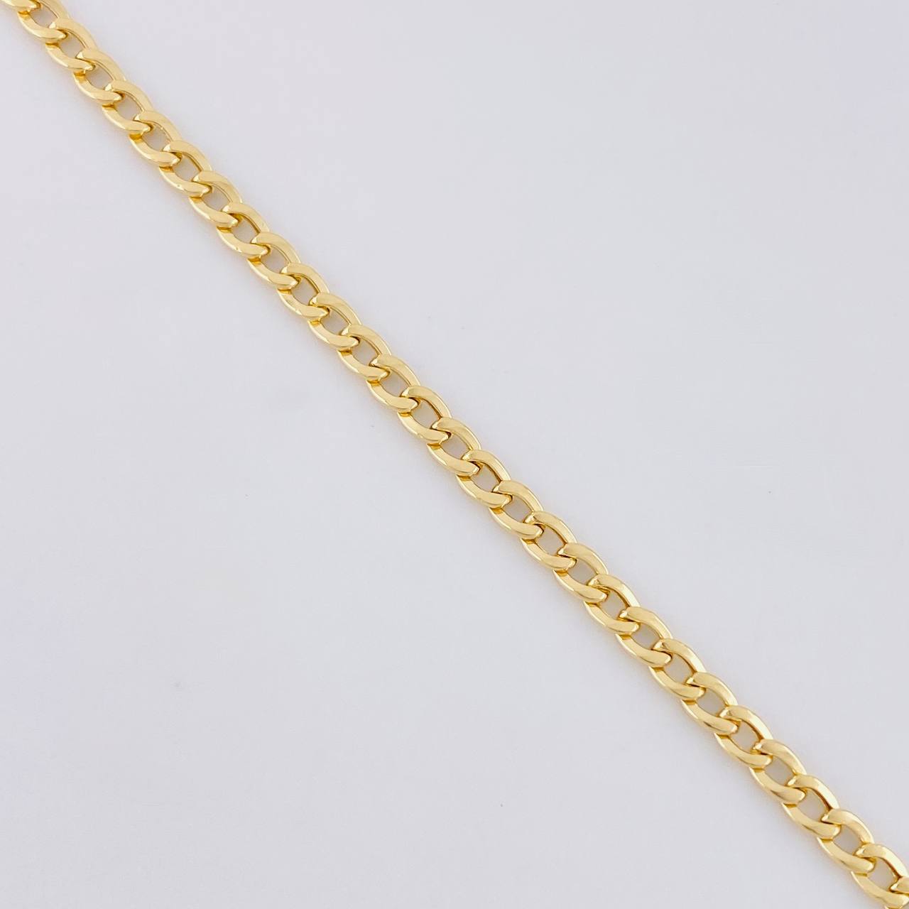 Cuban Links Bracelet 1.6g / 7 1/2 in / 2.4mm Yellow Gold 18K