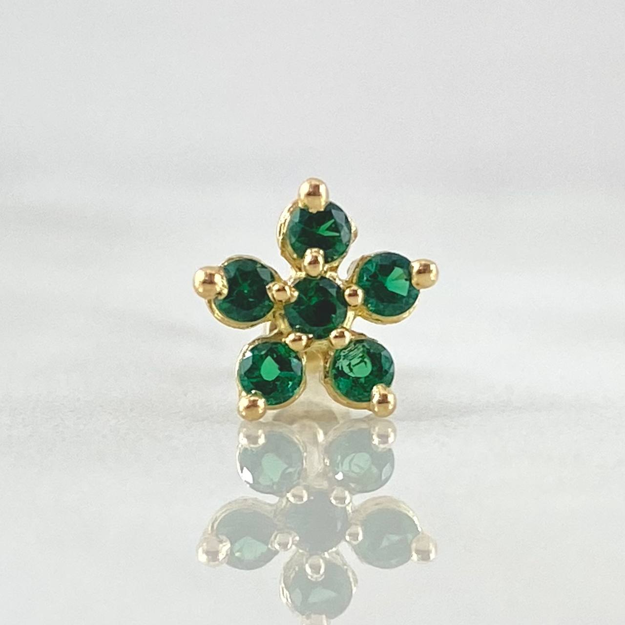 Piercing Flor 0.55gr / 1.2cm / Nac.Esp. Oro 18K