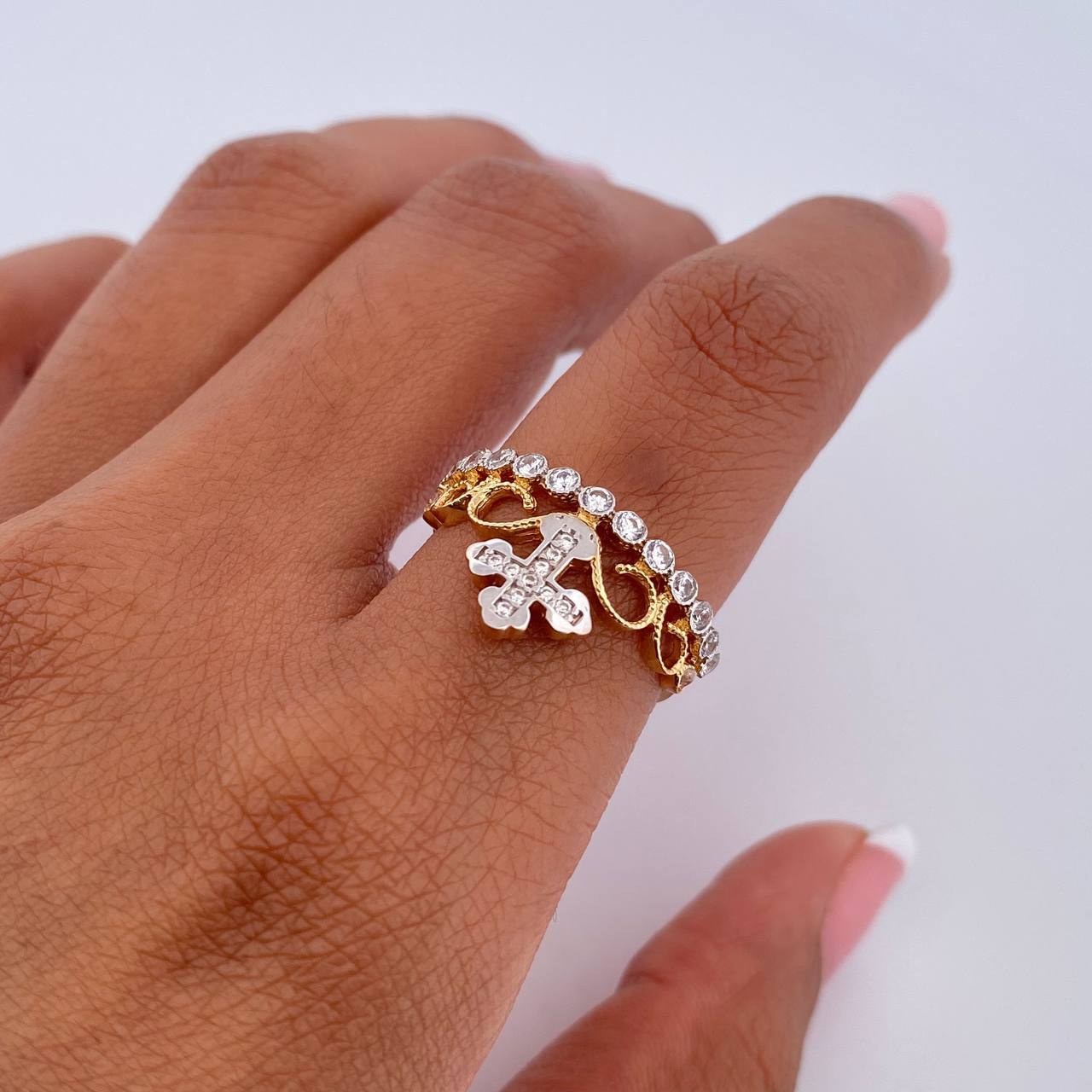 Crown Cross Ring 2.45gr / Size 6 / White Zircons Two-tone 18K Yellow and White Gold &
