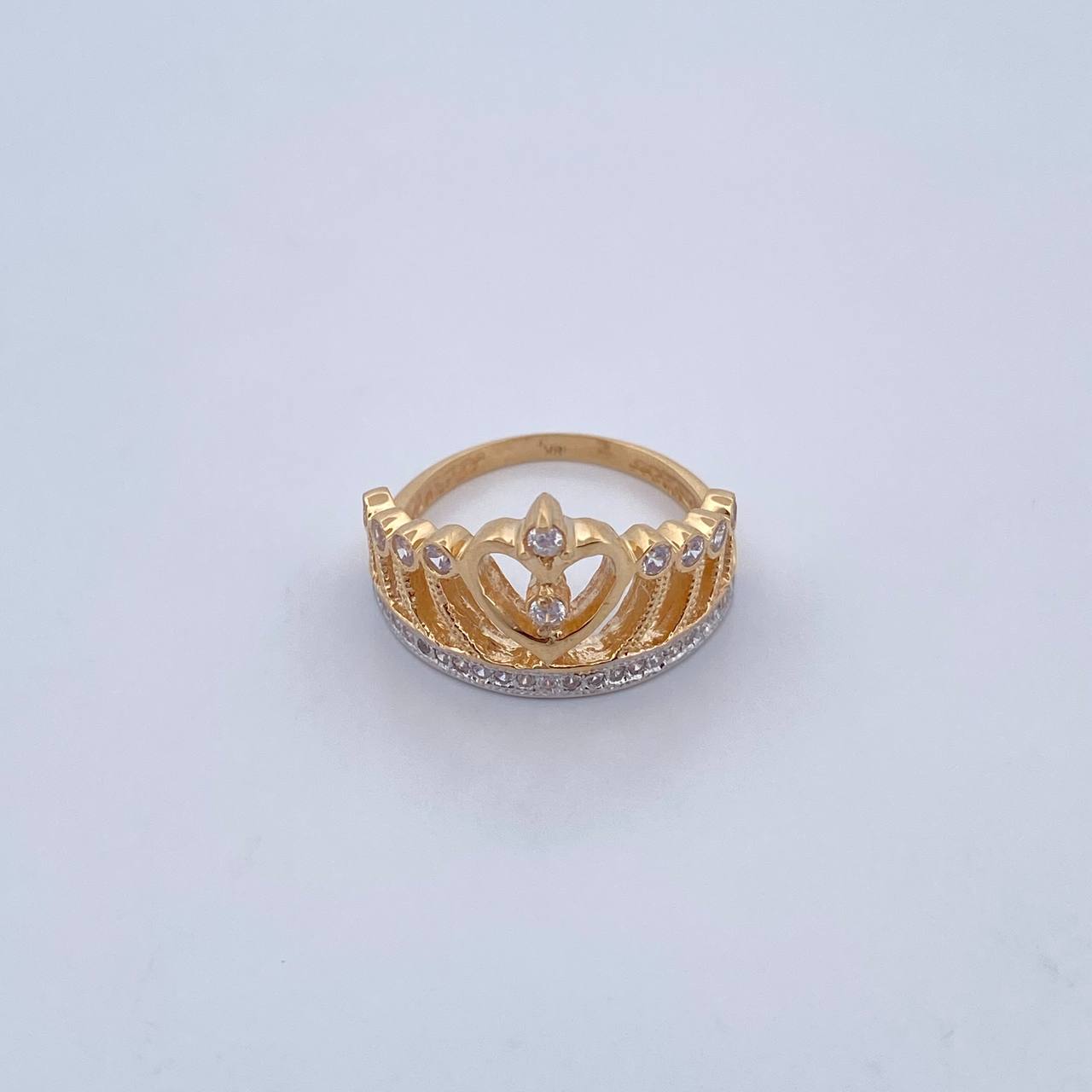 Crown Ring 4.1gr / T6 1/4 / White Zircons Two 18K Yellow and White Golds &