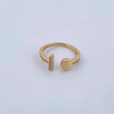 Hug Ring 2.45gr / Size 7 / White Zircons 18K Yellow Gold &