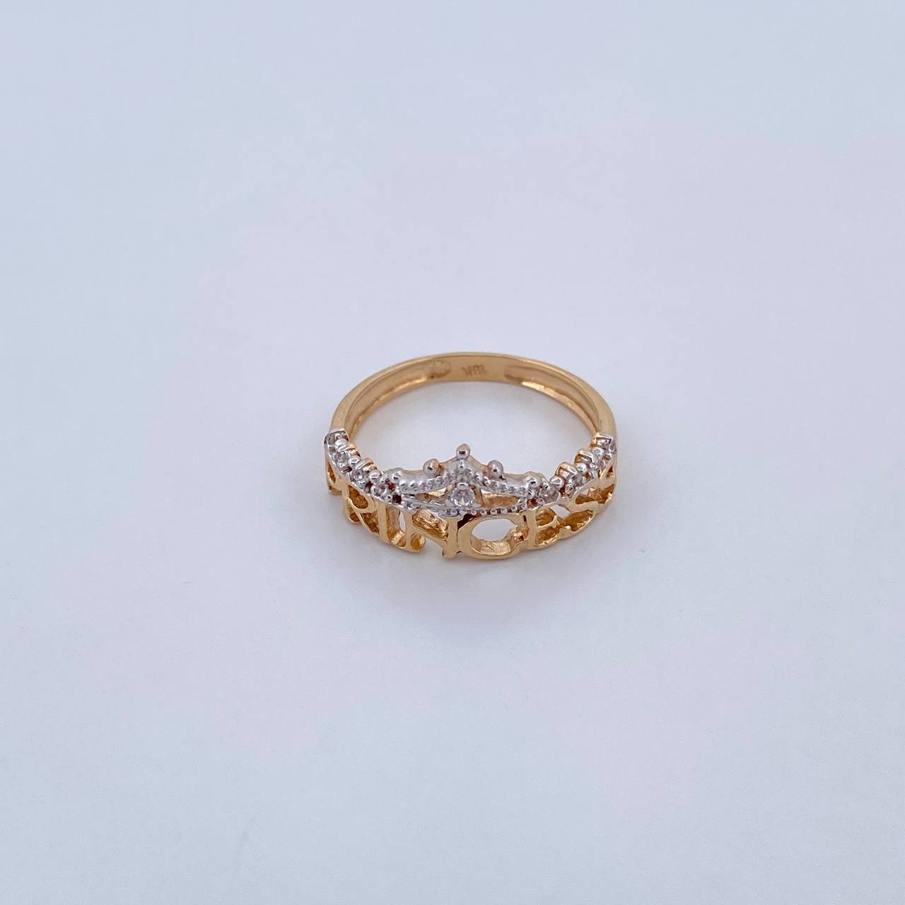Princess Ring 2.9gr / Size 6 1/2 / White Zircons Two 18K Yellow and White Golds &