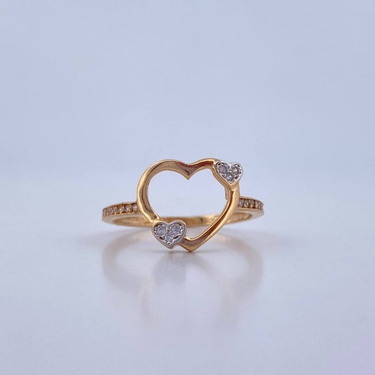 Heart Silhouette Ring 1.7gr / Size 6 3/4 / White Zircons 18K Yellow Gold &