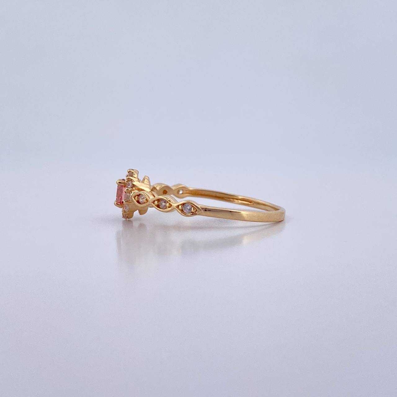 Ring Solitaire Halo 1.8gr / T7 1/4 / Pink and White Zircons 18K Yellow Gold &
