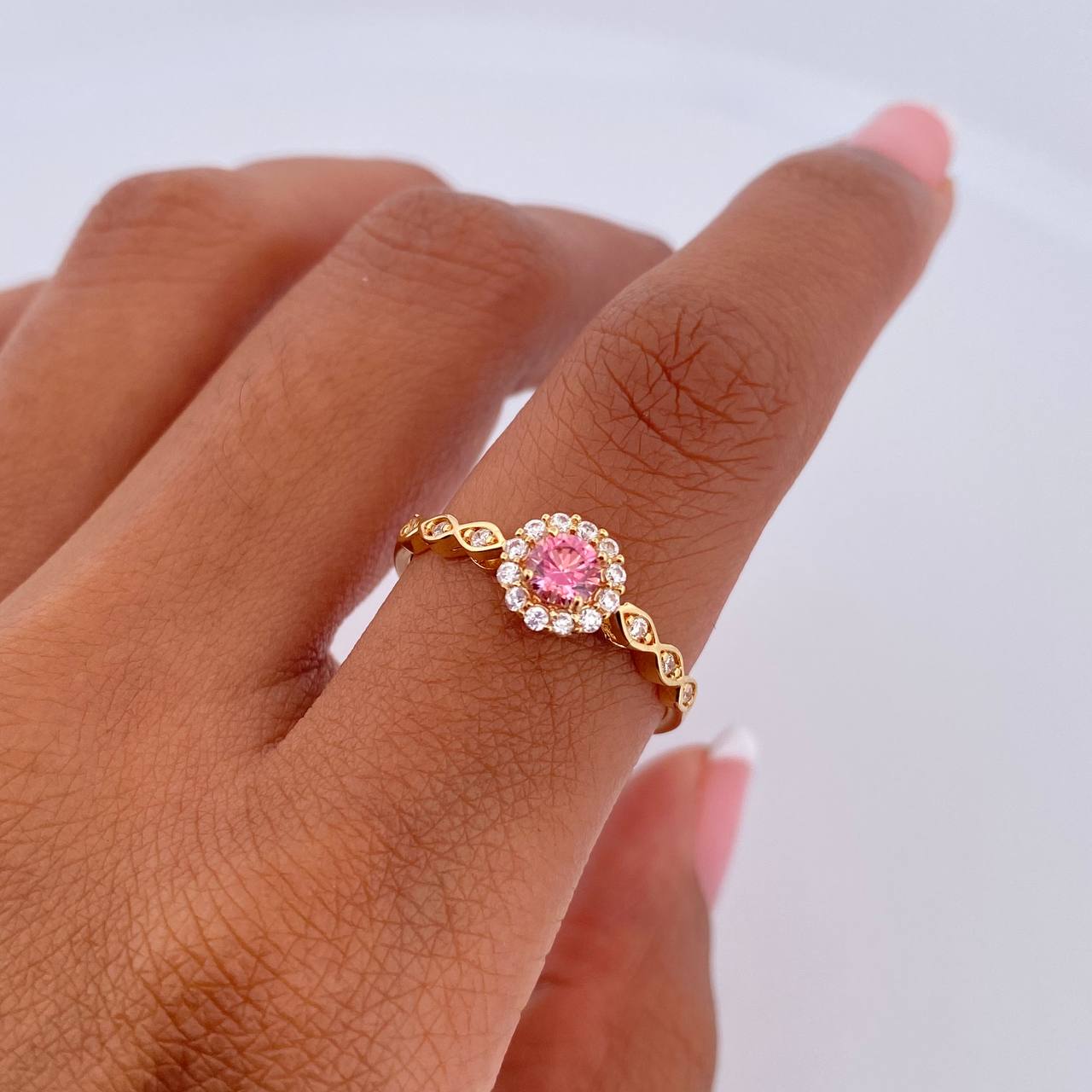 Ring Solitaire Halo 1.8gr / T7 1/4 / Pink and White Zircons 18K Yellow Gold &
