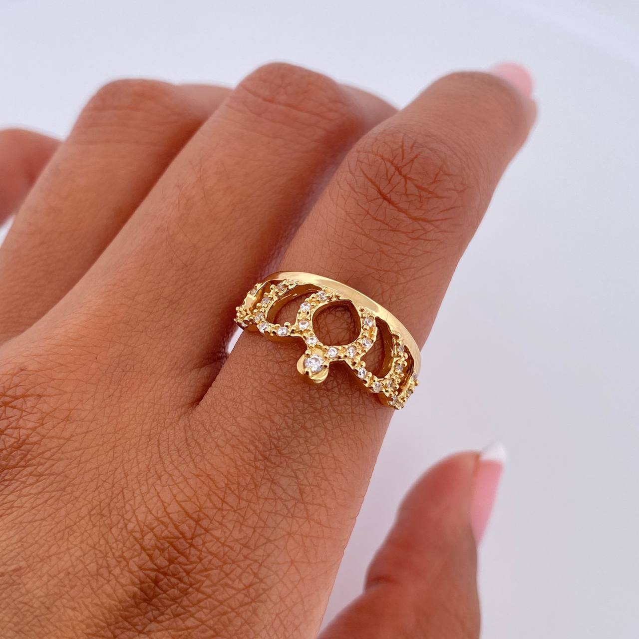 Crown Ring 2.55gr / T6 / White Zircons 18K Yellow Gold &