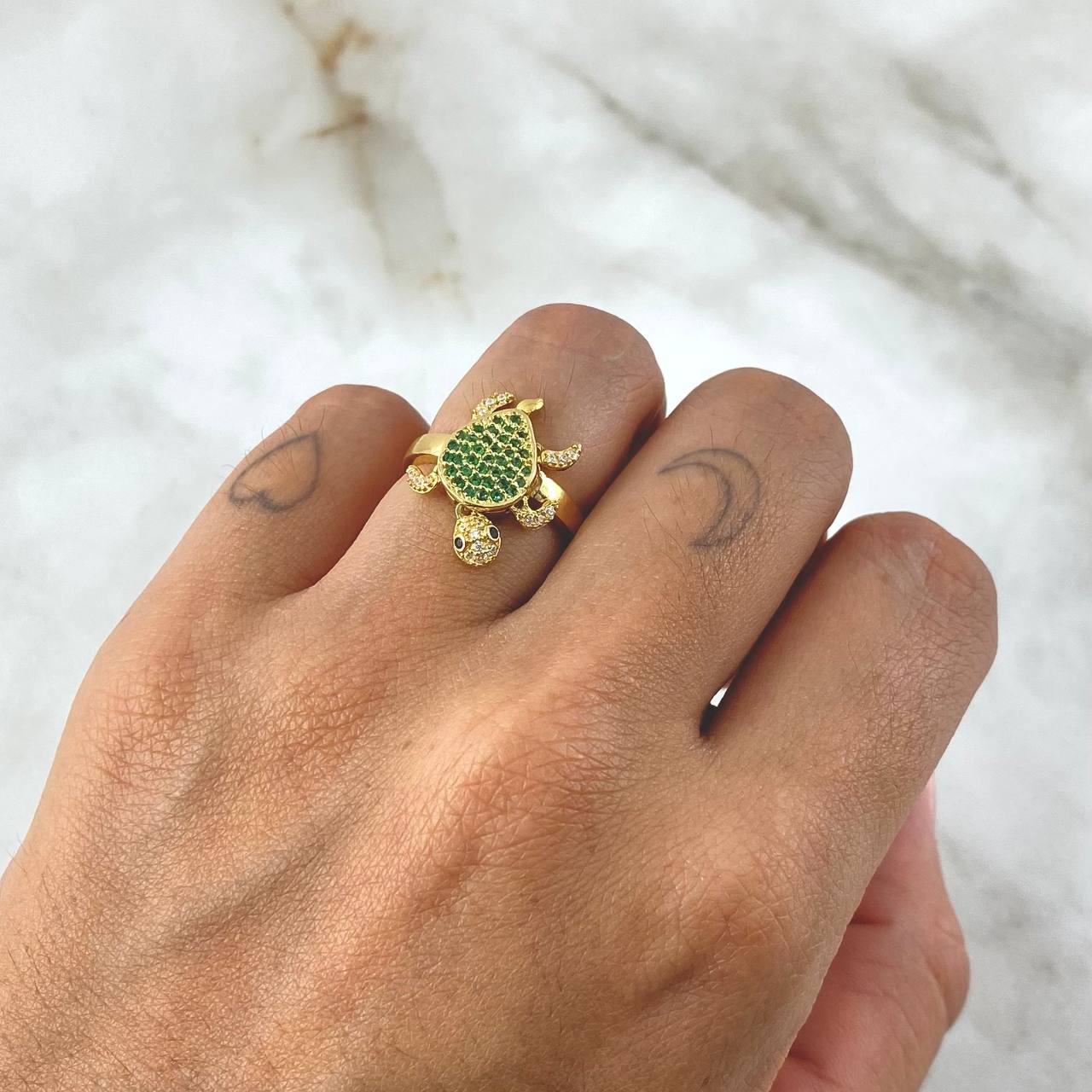 Turtle Ring 3.4gr / T5 1/4 / White Zircons - Green - Black Eyes 18K Yellow Gold