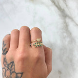 Anillo Cola Laurel Punteado 2.25gr / T6 3/4 / Circones Blancos Verdes Oro Amarillo 18K