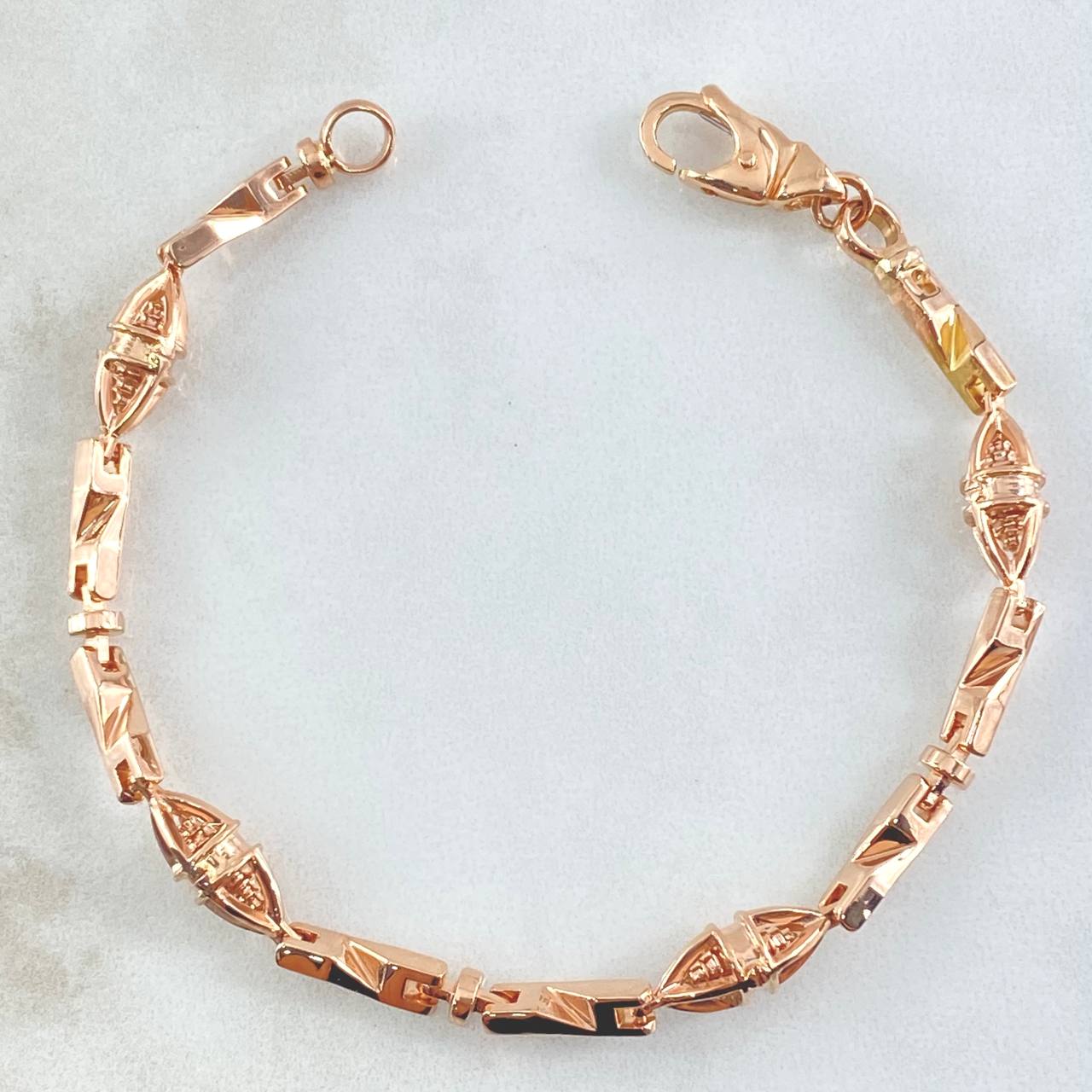 Pulso Rustico Dubai Entorchado 19.35gr / 19cm / 4mm Oro Rosa 18K ©