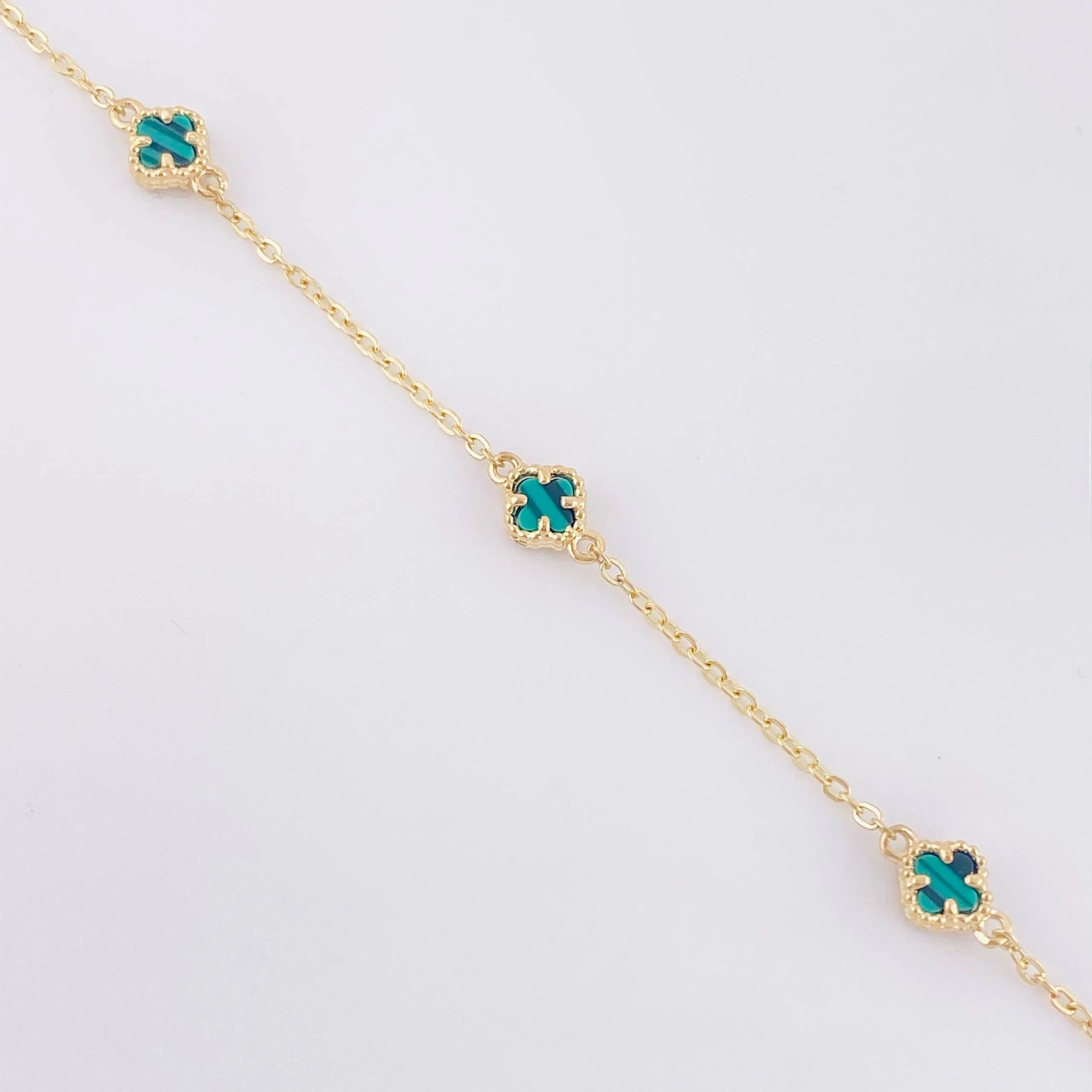 Modular Clover Green Malachite Bracelet 3.45 g / 6 3/4 in - 6 in / 1.4 mm 18K Yellow Gold