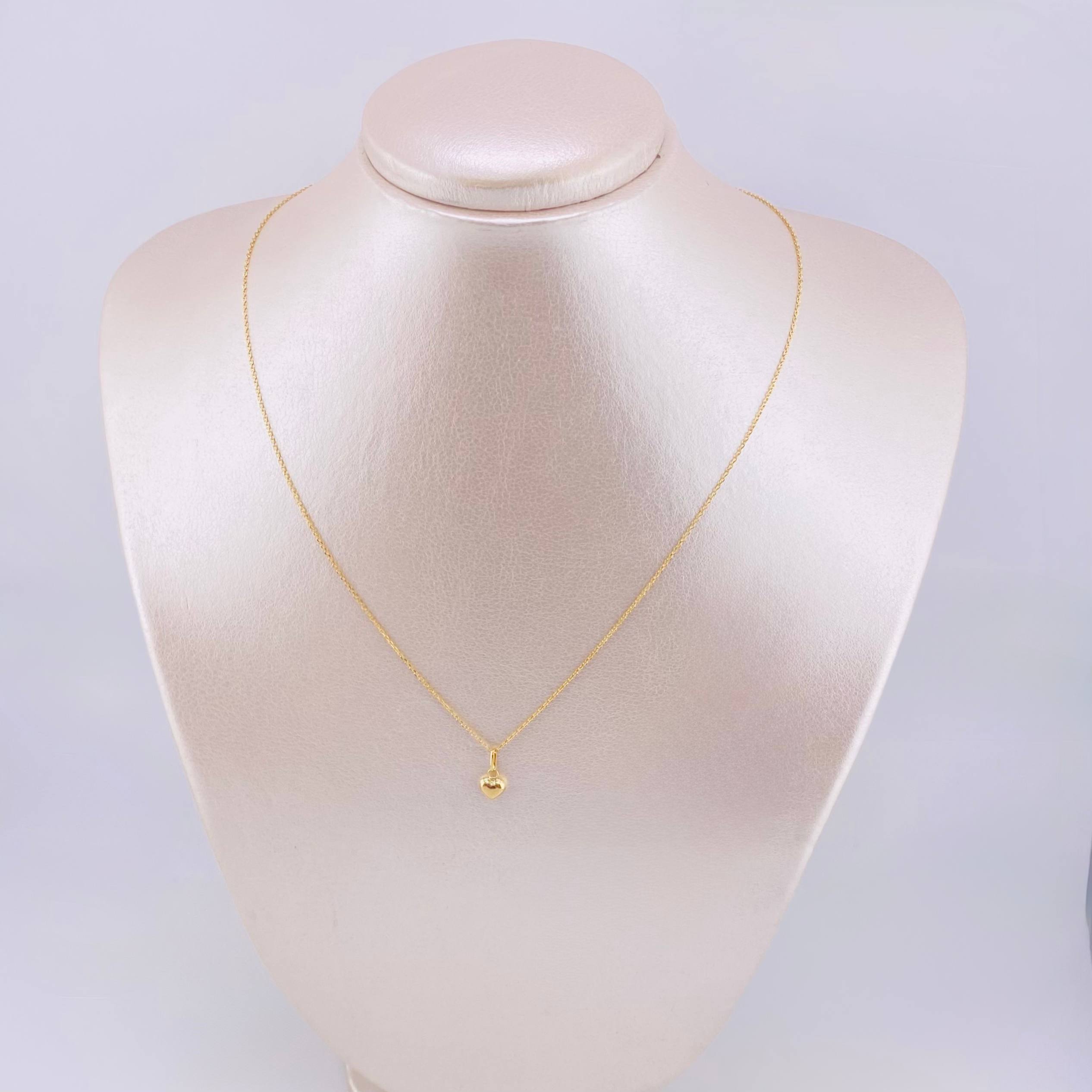 Set Cadena Aro Seguido + Dije Corazón / 0,95gr / 17 3/4 in Oro Amarillo 18K