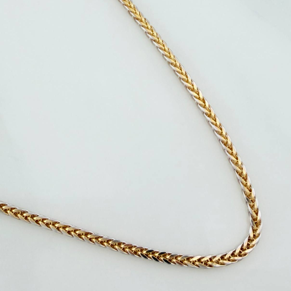 Cadena Franco 5.05 g / 23 1/2 in / 1.1 mm Dos Oros Amarillo Blanco 18K