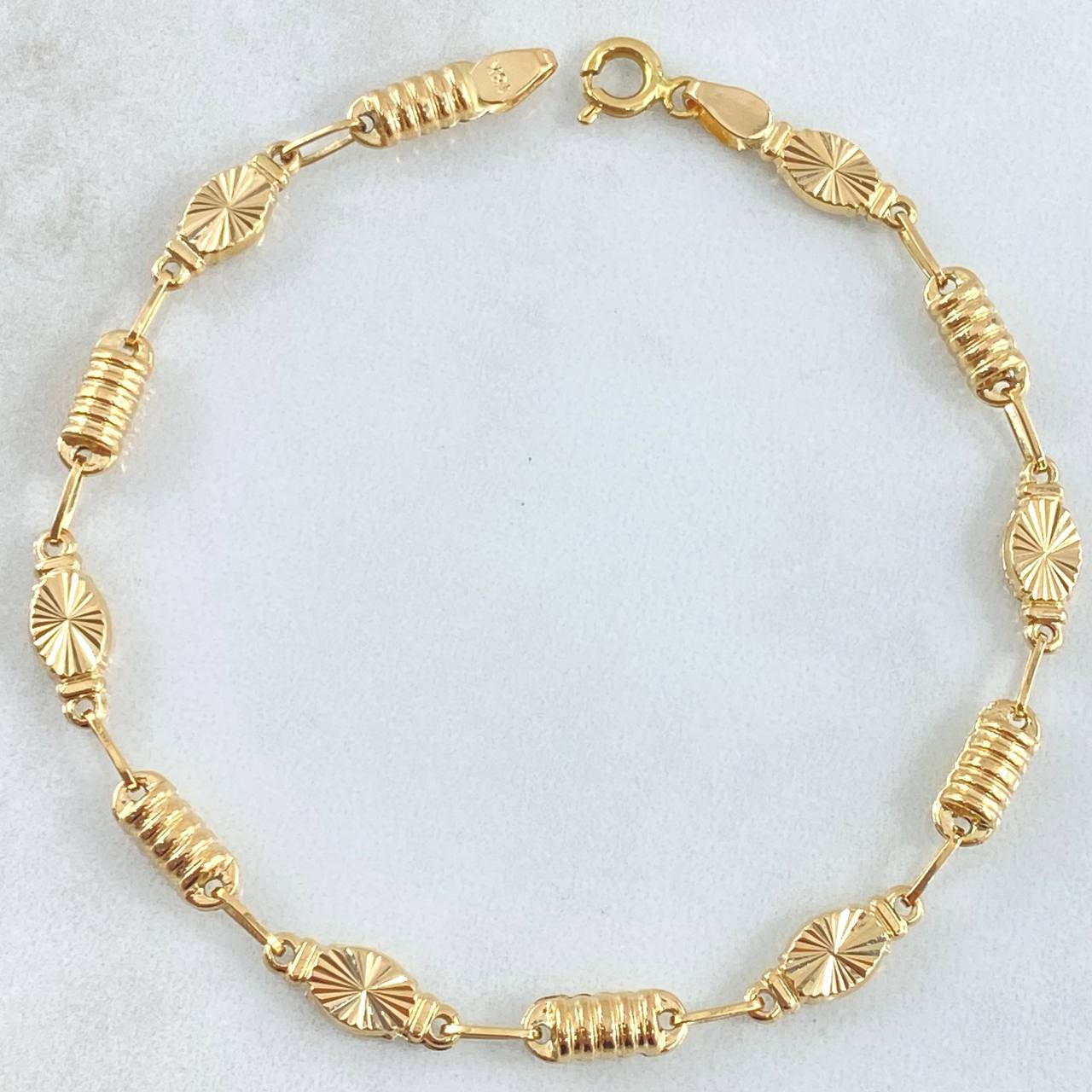 Rustic Cylinder Bracelet 4.8gr / 20.8cm / 18K Gold ©