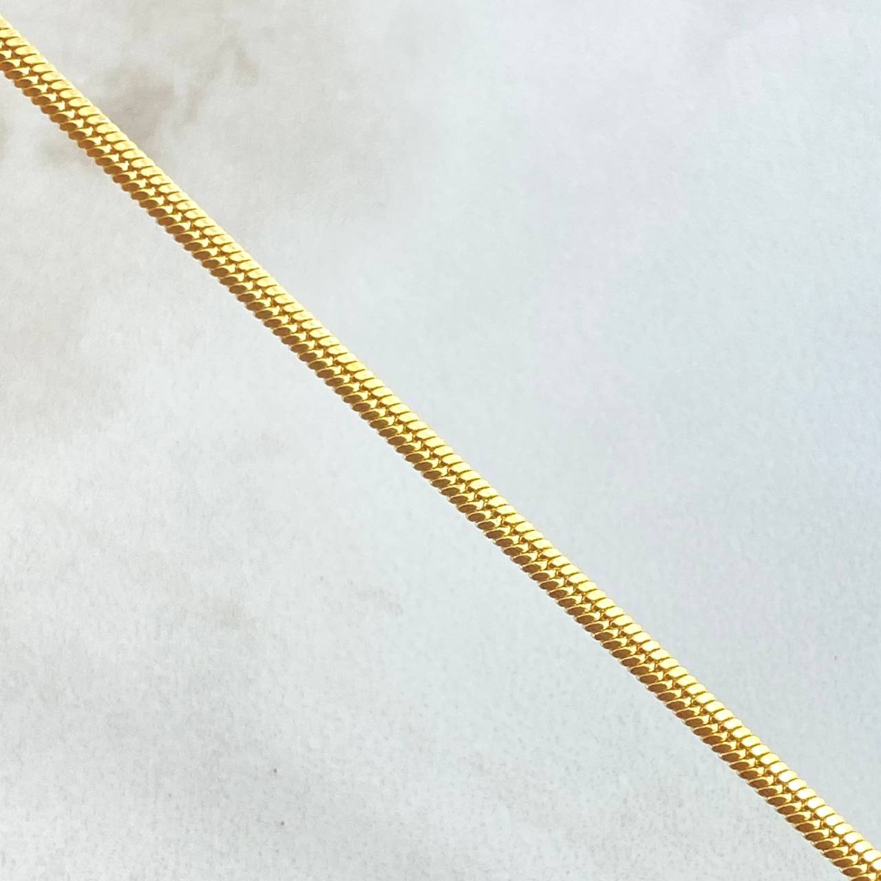 Cadena Serpiente 8.1gr / 17 3/4 in / 2.1mm Oro Amarillo +3 18K *