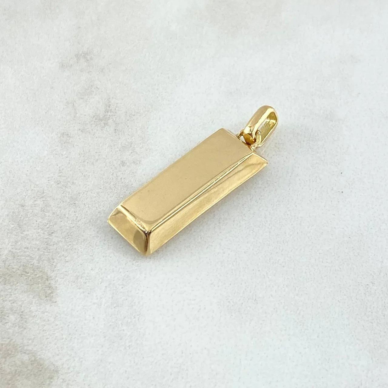 Dije Lingote 5.05 g / 1 1/4 in Oro Amarillo 18K
