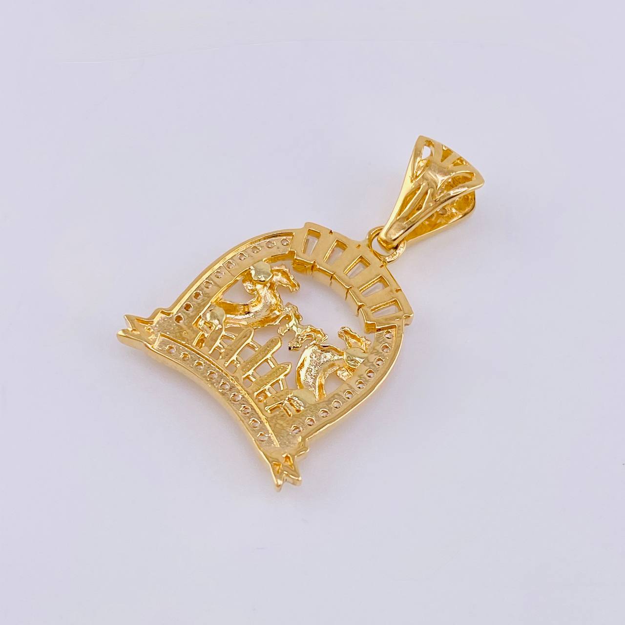 Dije Herradura Caballos 3.25 g / 1 in Oro Amarillo 18K