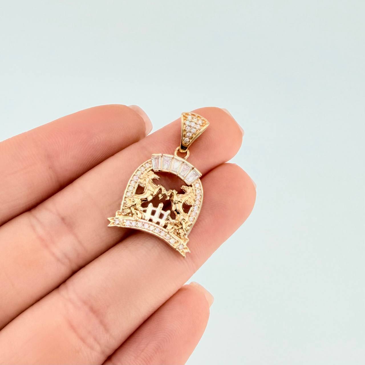 Dije Herradura Caballos 3.25 g / 1 in Oro Amarillo 18K