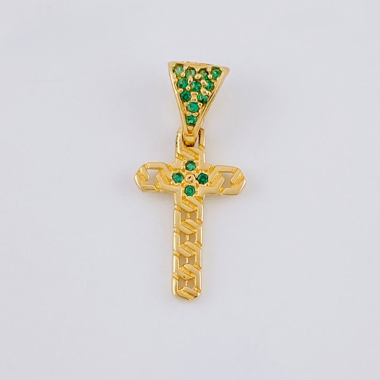 Dije Cruz 1.15 g / 3/4 in Oro Amarillo 18K